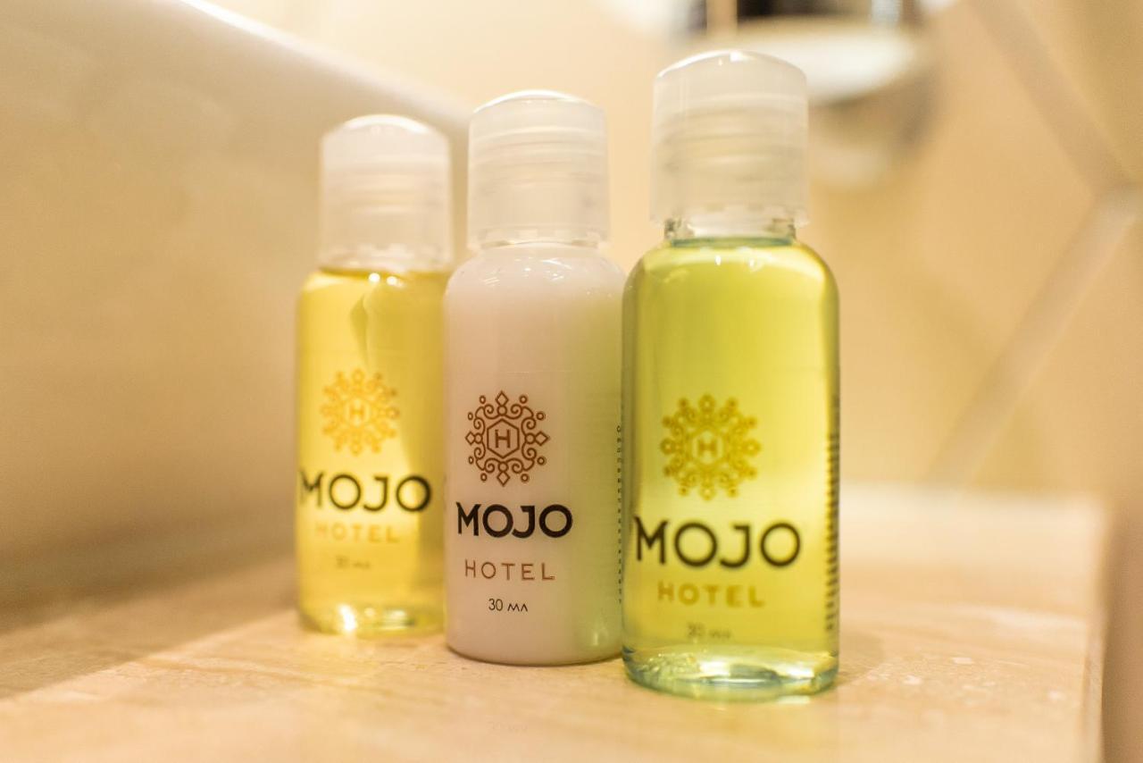 Mojo Boutique Hotel Луцк Экстерьер фото